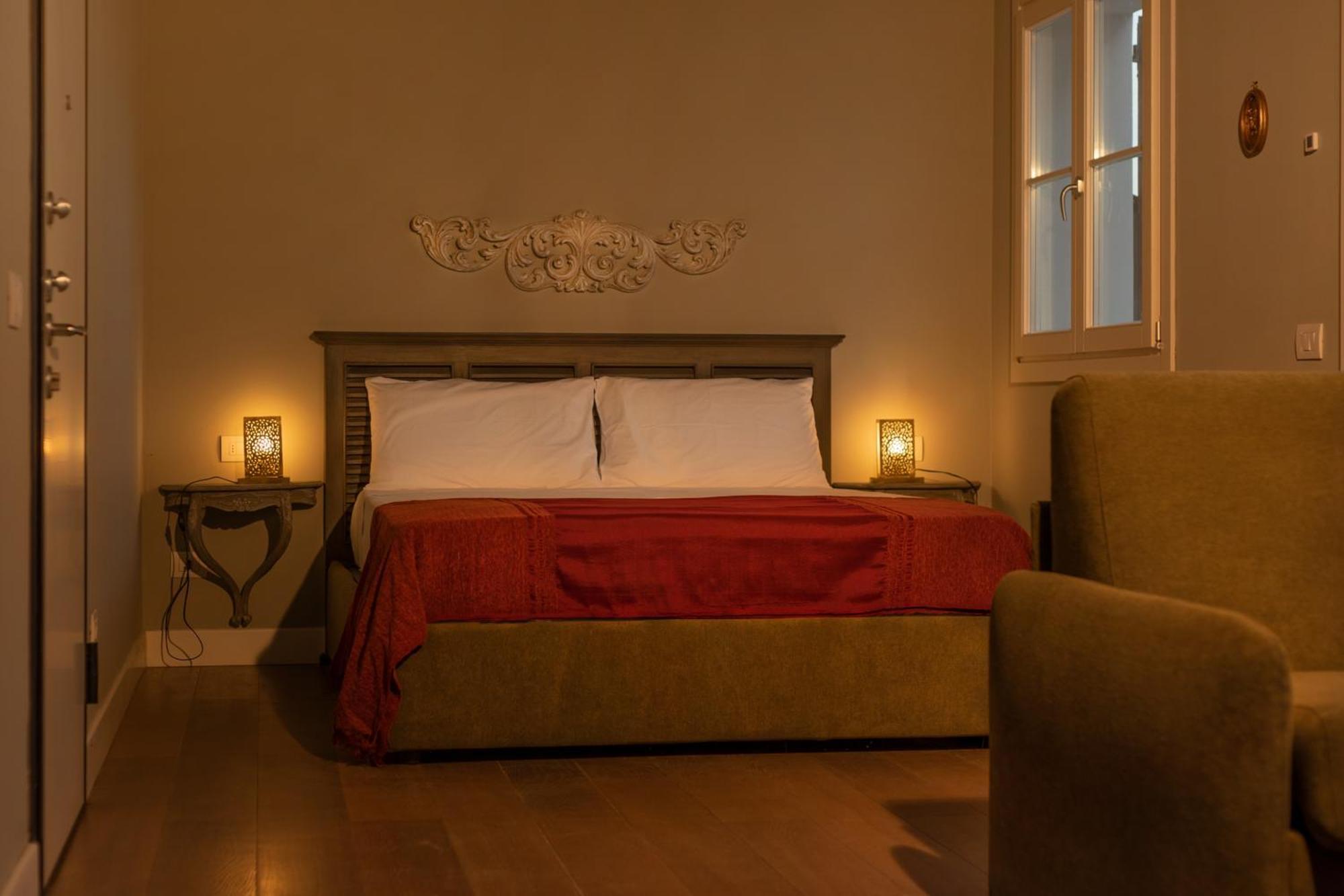 Luce Boutique Hotel Fortunago Exteriör bild